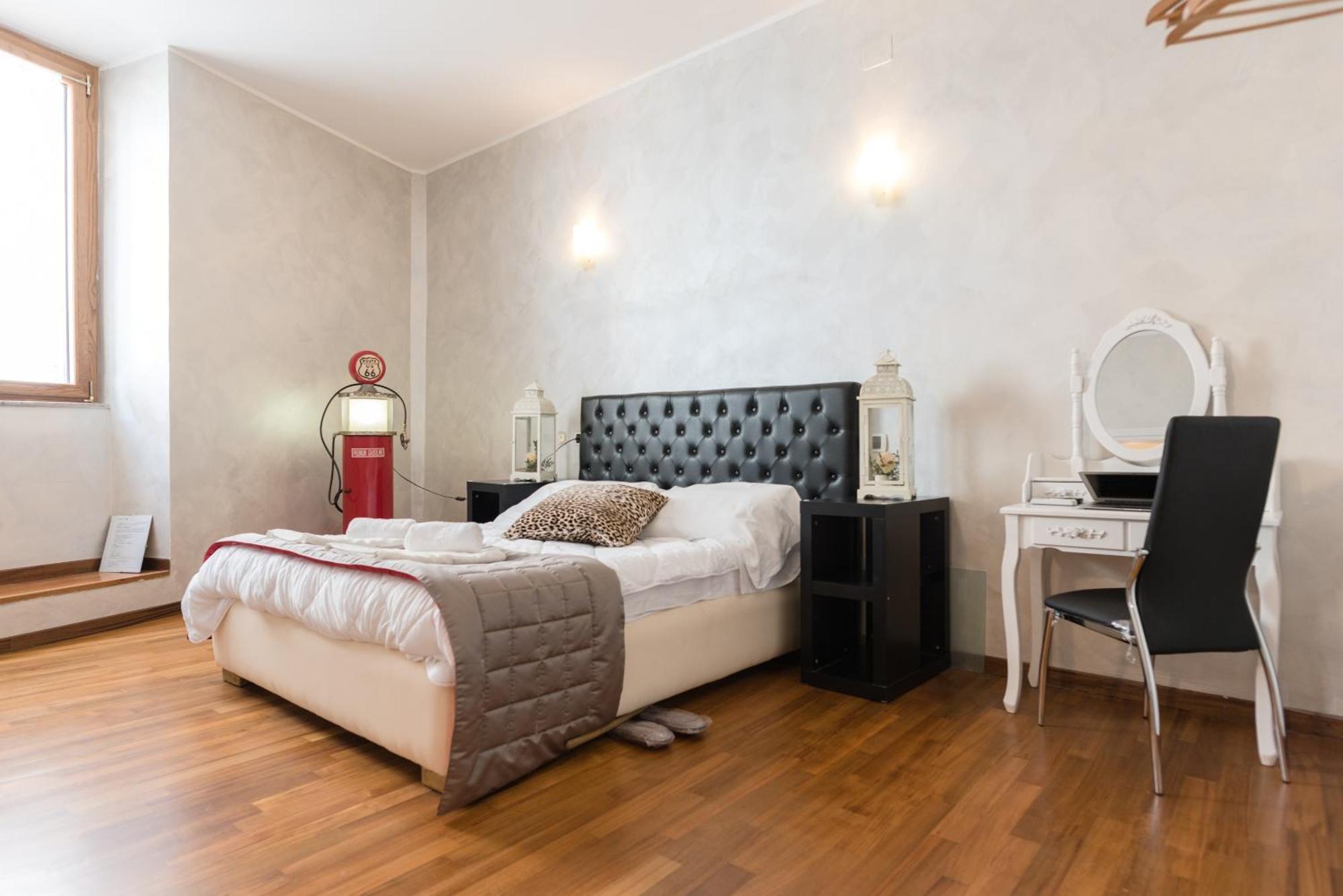 רומא Prince'S Suite - Budget Rooms & Apt Piazza Del Popolo מראה חיצוני תמונה